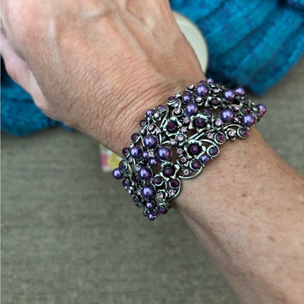 Vintage Purple Amethyst Colored Rhinestone Cuff Bracelet Spring Hinged Opening
